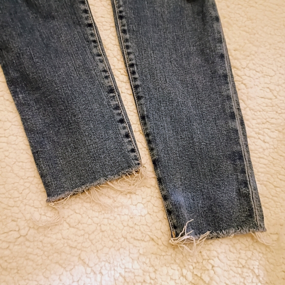 Joe's The Icon Mid Rise Skinny Distressed Blue Jeans - Picture 4 of 8